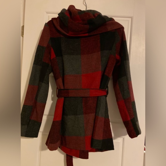 Xhilaration Cowl Neck Coat Red Plaid
Concealed Buttons Tie Waist Size - Picture 2 of 5